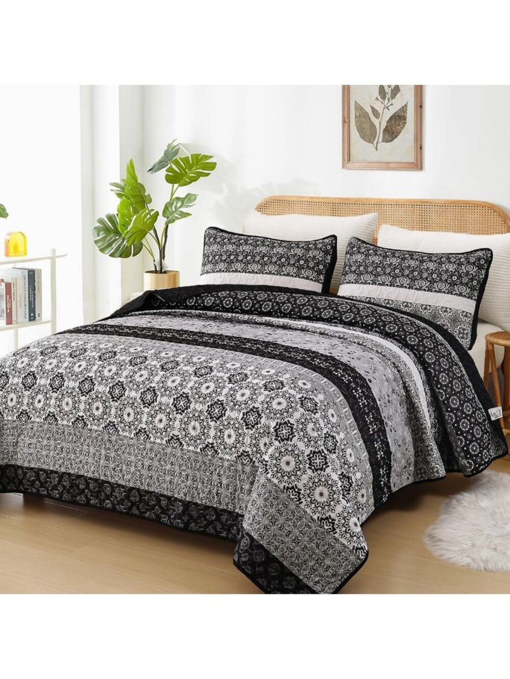 Stylish King Quilt Bedding Set - 3-Piece Black & Grey Striped Bedspread